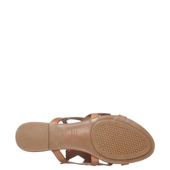 Max Studio Beige Sandals - Picture 9 of 11